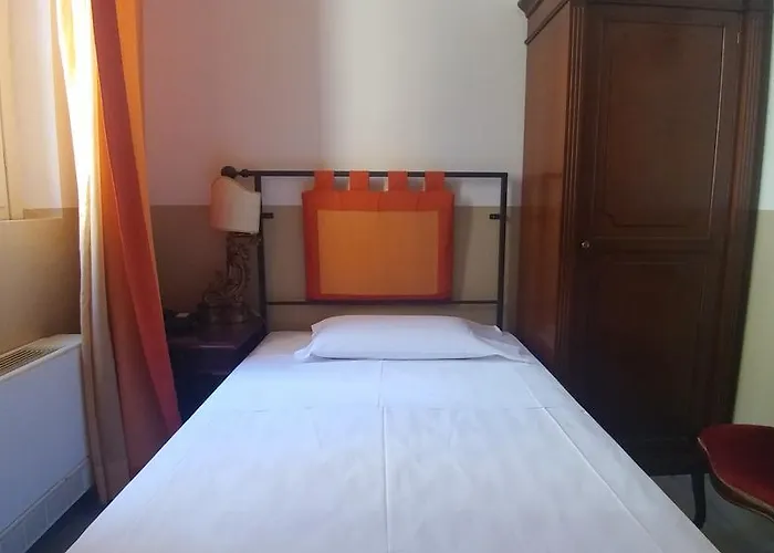 Il Canale 3* Bolonha